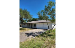 1905 Bay Ave, ROCKPORT, TX 78382