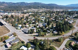 230 Grasshopper Loop, Oldtown, ID 83822