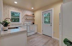 901 Cason St, Nacogdoches, TX 75961