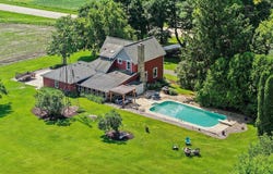 4274 County Rd CH, Dodgeville, WI 53533