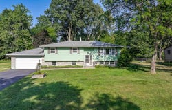 1239 Dogwood Drive, Chesterton, IN 46304