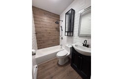 40 ELDERT LN, BROOKLYN, NY 11208