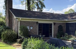 1112 Pinecroft Drive, West Columbia, SC 29170-0000