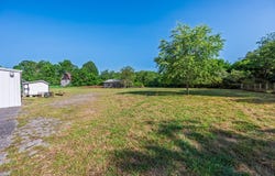 5131 S Scenic Hwy., Bland, VA 24315
