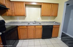 404 La Fontenay Ct, Louisville, KY 40223