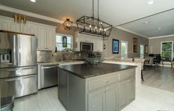 12361 Home Port Dr, Maurepas, LA 70449