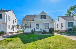 12324 Oak Park Boulevard, Garfield Heights, OH 44125