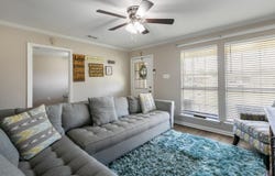 1211 S Lexington, Gonzales, LA 70737