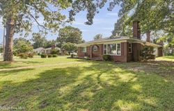 1000 Oriental Avenue, Kinston, NC 28504