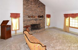 586 Justice Ridge Road, Candler, NC 28715