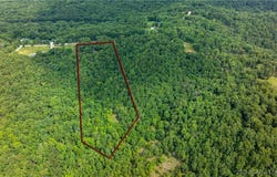 464 Valley Spring Road, Camdenton, MO 65020