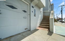 59 Santa Fe Ave, San Francisco, CA 94124