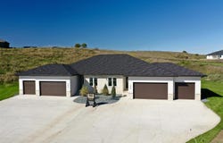1217 Blackhawk Court, Hinton, IA 51024