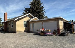 2732 Summers Lane, Klamath Falls, OR 97603