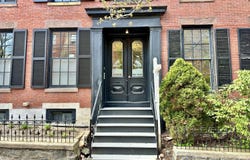 17 Pine Street, Portland, ME 04102