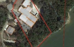 2 Hummingbird LN, Eufaula, AL 36027