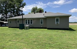 1170 State Highway 77, Charleston, MO 63834