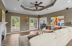 1011 Rolling Oaks Drive, McComb, MS 39648
