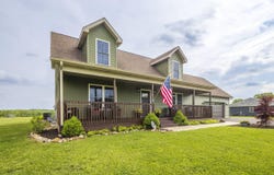 606 E 900 N, Westville, IN 46391