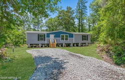105 EVERETT Street, Palatka, FL 32177
