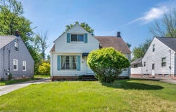15812 Grant Avenue, Maple Heights, OH 44137