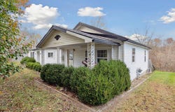 5695 Hinkley Road, Stockbridge, MI 49285
