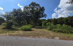 325 Double Ponds Road, Prentiss, MS 39474
