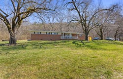 930 Runyan Drive, Chattanooga, TN 37405
