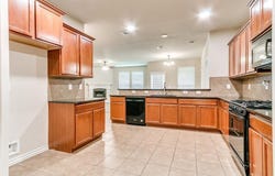 9708 Squire Lane, Yukon, OK 73099