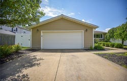 3472 Woodstock Lane, Brunswick, OH 44212