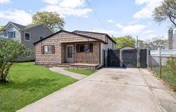 49 5th Street, Ronkonkoma, NY 11779