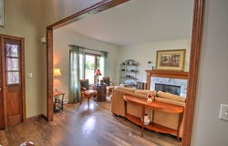 N53w15321 Balsam Dr, Menomonee Falls, WI 53051
