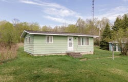 723 Old Beechwood, Iron River, MI 49935