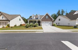 180 Plainfield, Fayetteville, GA 30215