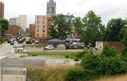 143-145 E Main St, Uniontown, PA 15401