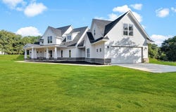 247 Silver Lakes Drive, Sunset, TX 76270