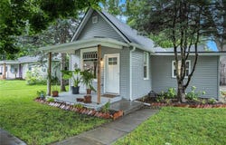 1015 Osage Street, Leavenworth, KS 66048