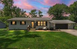 152 Bogata Avenue, Valparaiso, IN 46385