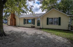 14768 Lincoln Lane, Rayville, MO 64084