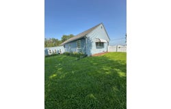 712  W 2nd Street, Odebolt, IA 51458