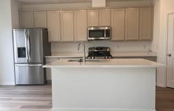 302 Kingsport Drive, South Elgin, IL 60177