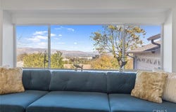 22444 Venido, Woodland Hills, CA 91364