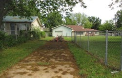 411 E Bj Tunnell Boulevard, Miami, OK 74354