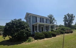 3305 Caratoke Highway, Currituck, NC 27929