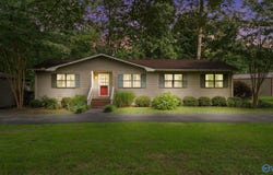 136 Atnip Drive, Scottsboro, AL 35769