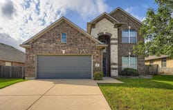 811 Clear Springs HOLW, Buda, TX 78610