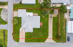 140 Pine St, Mexico Beach, FL 32456