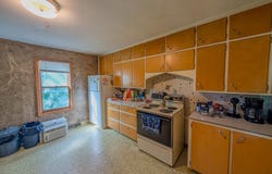 1708 MERRILL AVENUE, Wausau, WI 54401