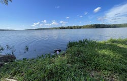 350 Round Mountain Lane, London, AR 72847