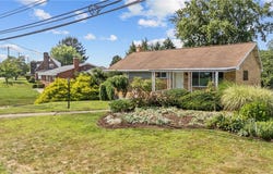 453 Marzolf Rd, Shaler, PA 15209